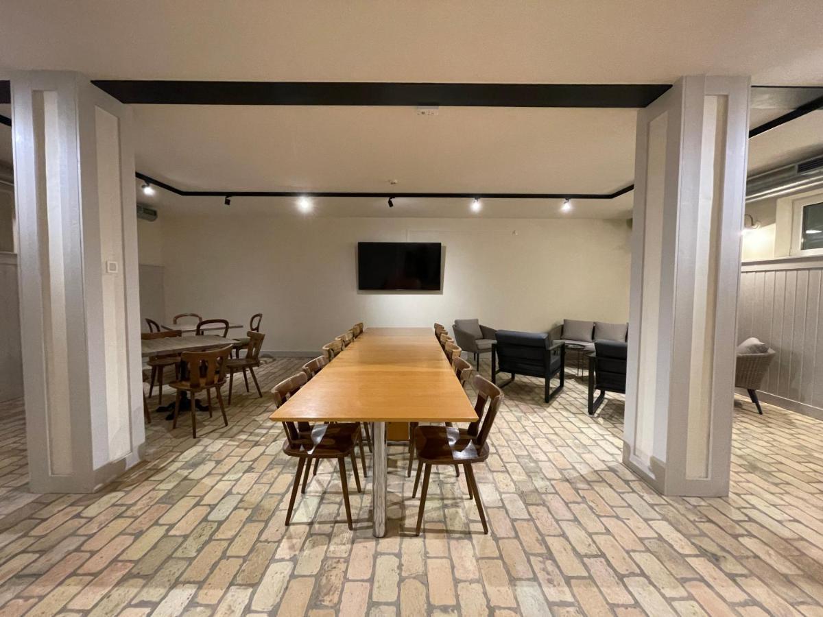 Palaima Hotel Anykščiai エクステリア 写真