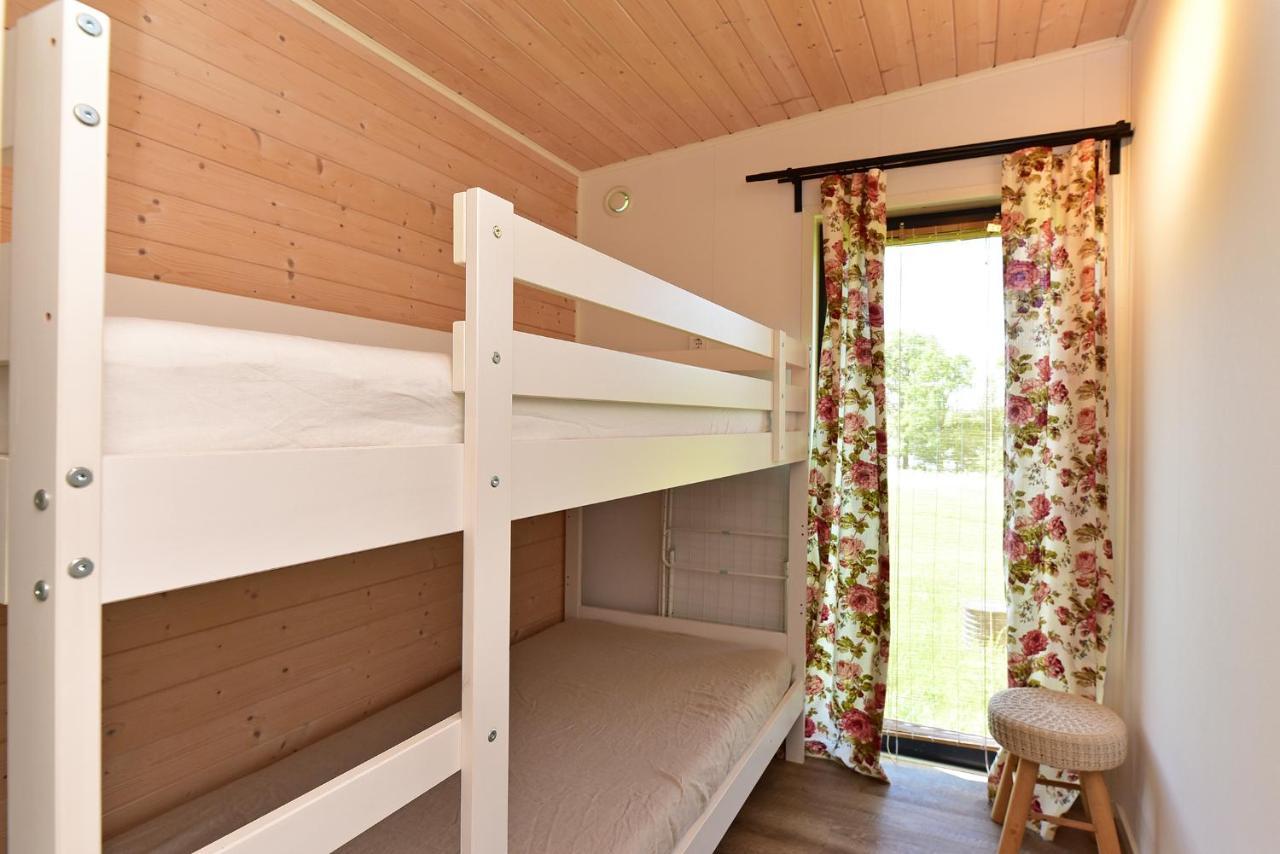 Palaima Hotel Anykščiai エクステリア 写真